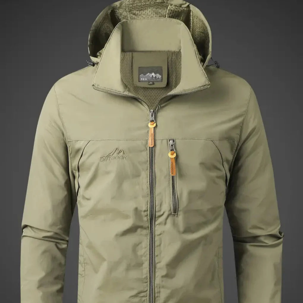 Water-resistant and Wind-resistant Men’s Outdoor Jacket