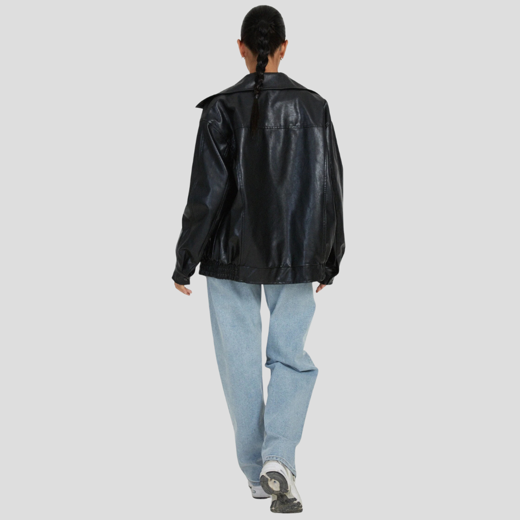 Women’s Loose Jacket – Relaxed Layering with Edge