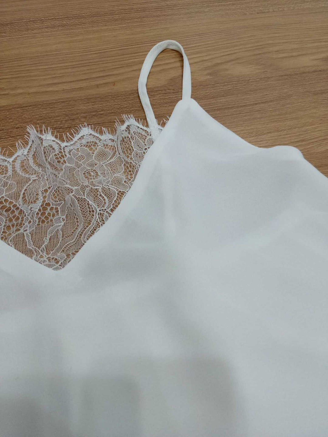 Nivelle | Women’s V-Neck Lace Camisole Tank Top | Delicate & Feminine