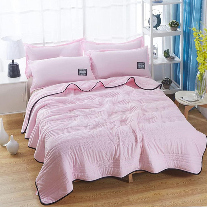 Cooling Summer Blanket with Dual-Sided Technology