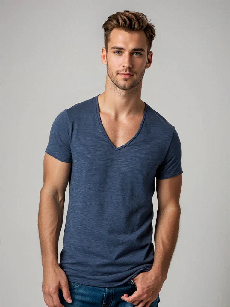 Casual Men’s V-neck Shirt – Comfortable and Versatile for Every Day