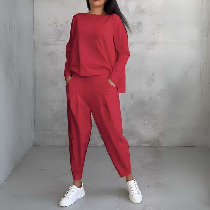 Two-Piece Leisure Suit with Round Neck and Long Sleeves