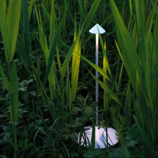 Modern Cordless LED Table Lamp – Stylish Lighting for Any Space
