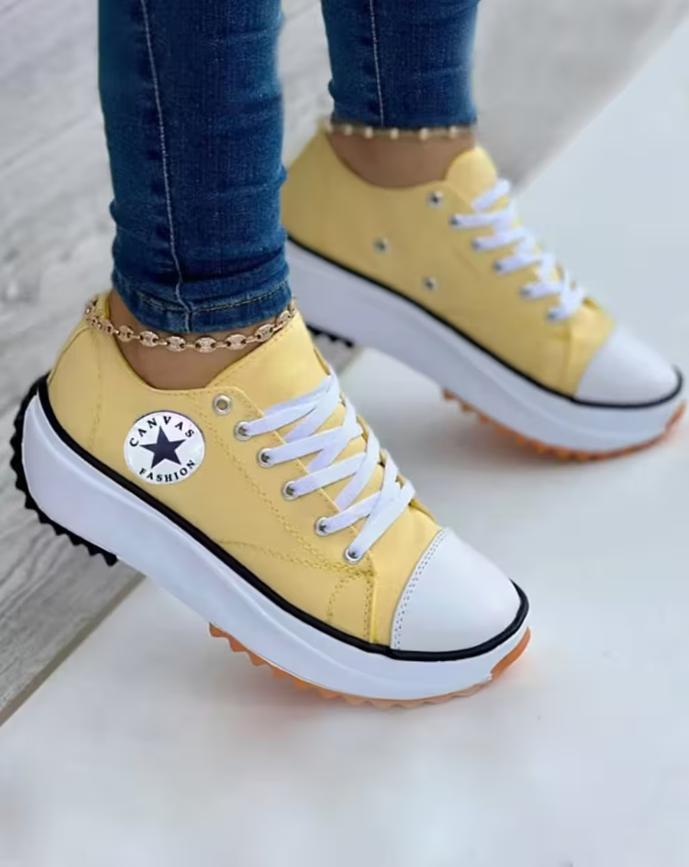 Trendy Sneakers – Style and Support Combined