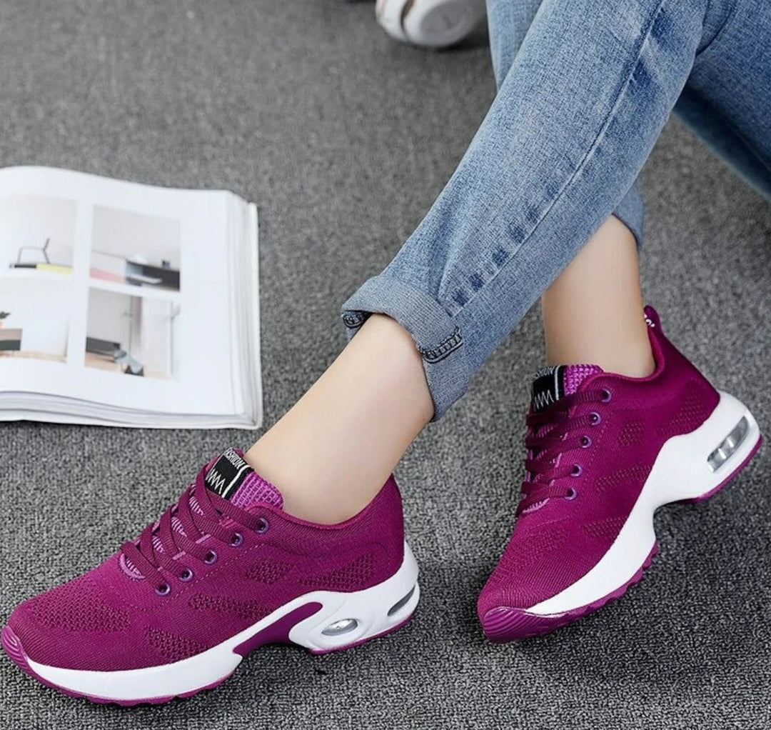 Women’s Orthopedic Sneakers – Style, Comfort, and Support in Every Step