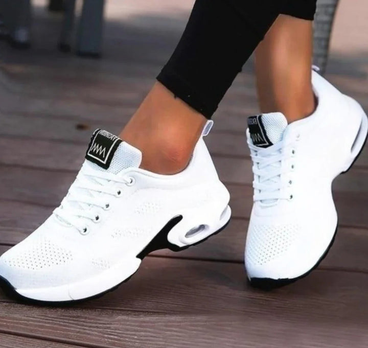 Women’s Orthopedic Sneakers – Style, Comfort, and Support in Every Step