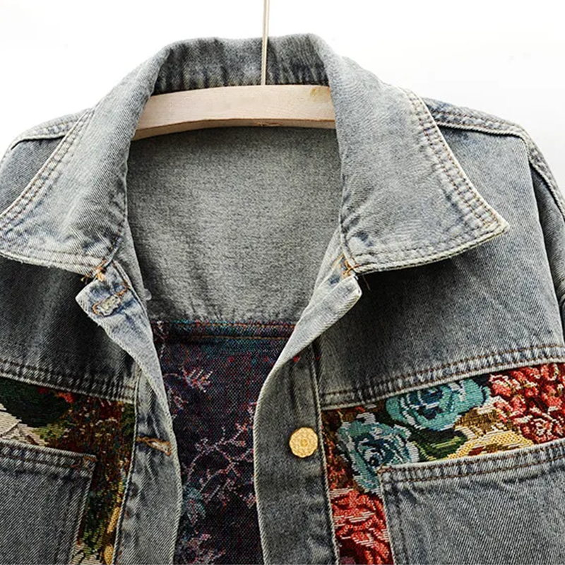 Floral Denim Jacket – Hand-Painted Style Meets Sustainable Fashion