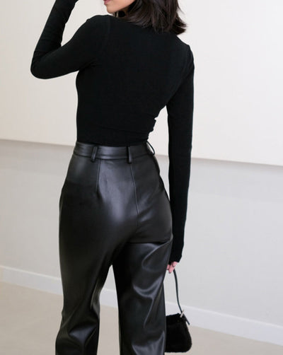 Crisette | Women's Leather Straight Pants | High Waist