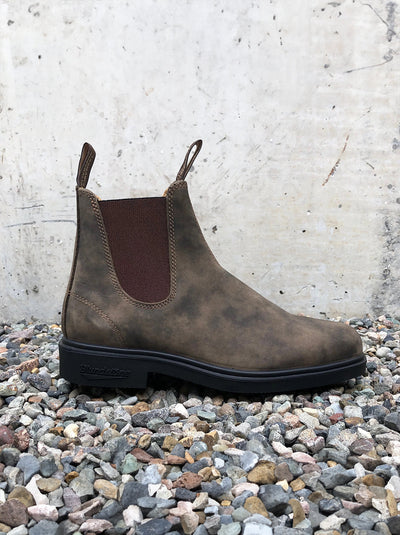 Mariaflor | Women’s Sleek Silhouette Modern Chelsea Boot for Winter