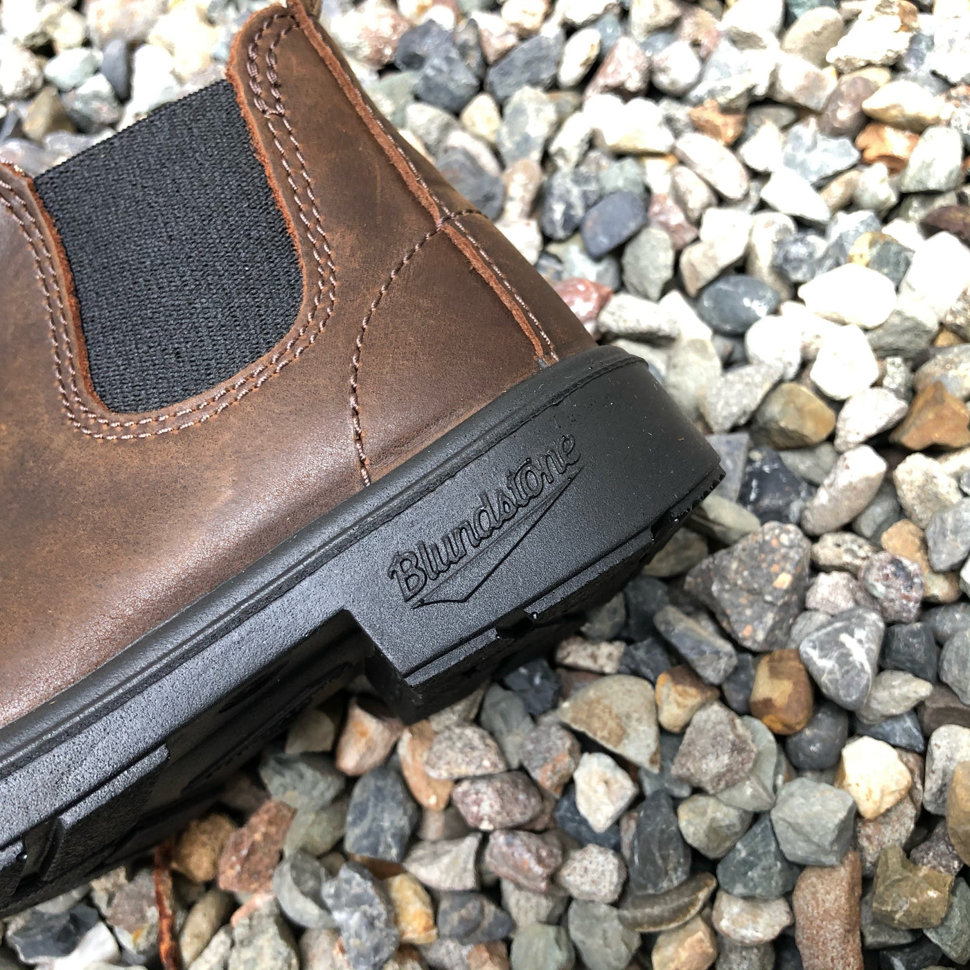Hesira | Women’s Rugged Durability All-Weather Chelsea Boot for Winter