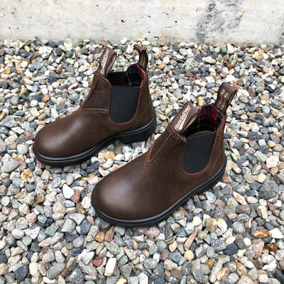 Hesira | Women’s Rugged Durability All-Weather Chelsea Boot for Winter
