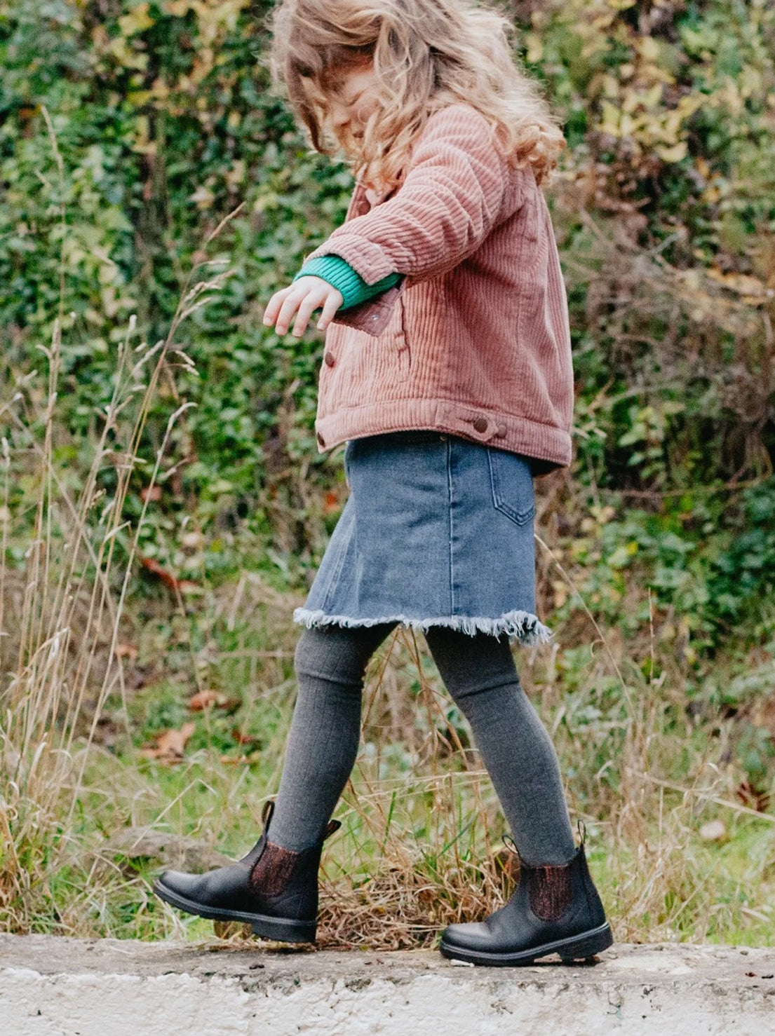 Jaselle | Women’s Eye-Catching Detail Sparkling Chelsea Boot | Perfect for Winter