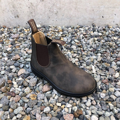 Solviana | Women’s Tough Chelsea Boot for Winter | Chic