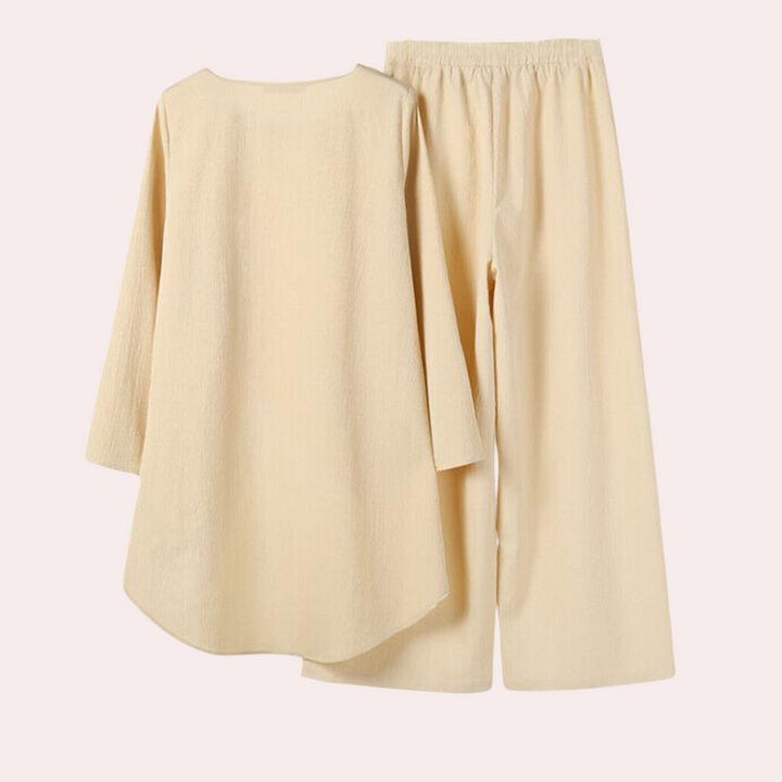 Two-Piece Set – Stylish and Comfortable for Every Occasion