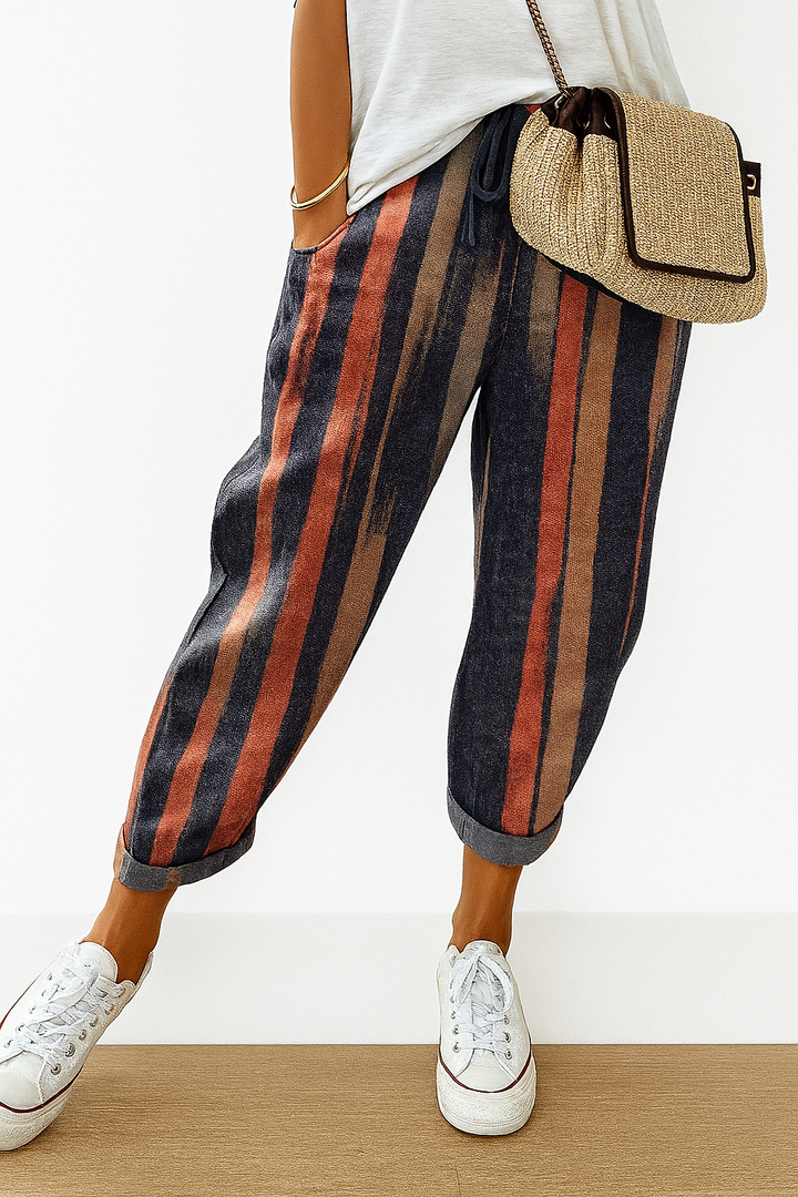 Women’s Loose Fitting Printed Trousers