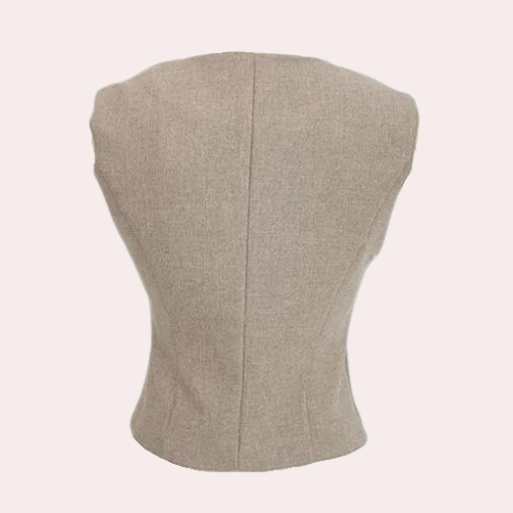 Nova Women’s Suit – Power & Elegance Combined