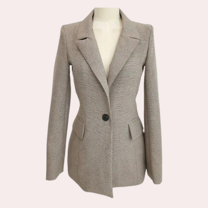 Nova Women’s Suit – Power & Elegance Combined