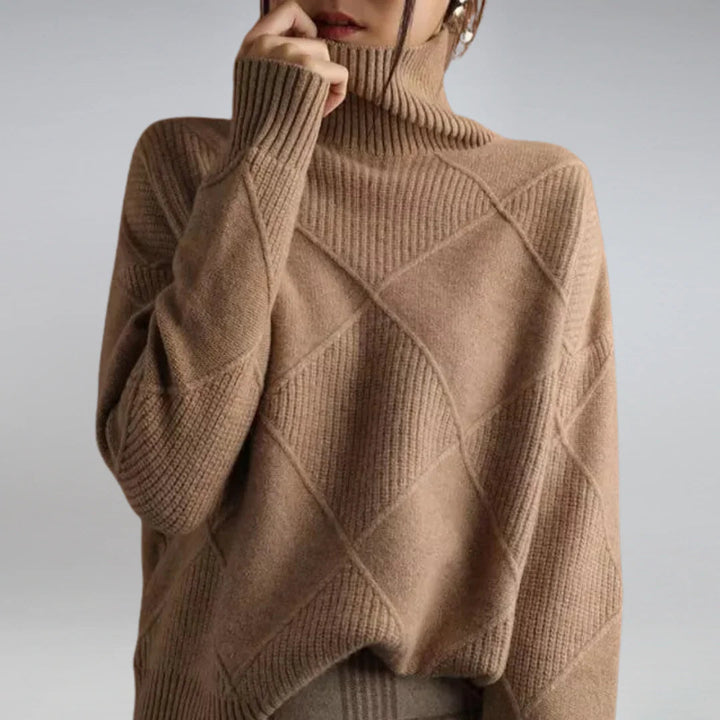 Luxurious Women's fine wool Turtleneck Sweater