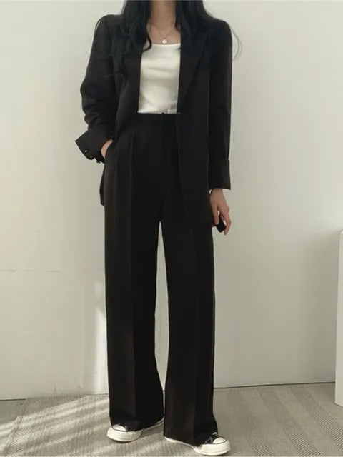Luna Women's Trouser Suit – Elegance, Comfort, and Versatility