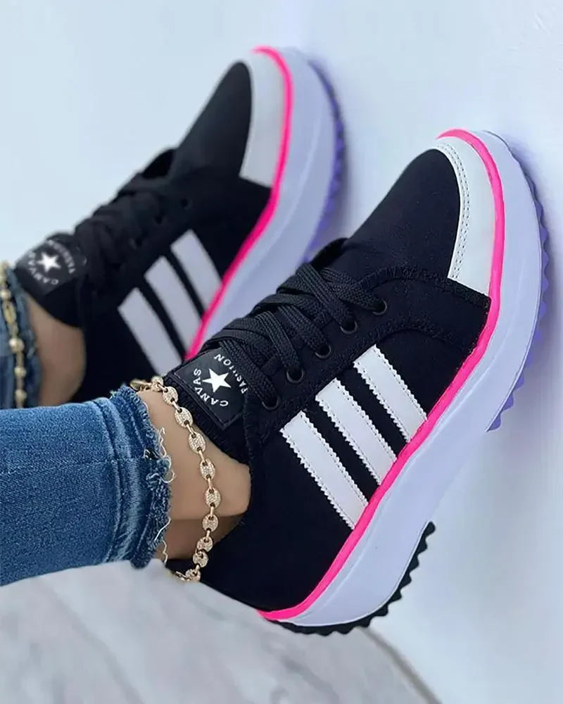 JacobNora AUS Women’s Sneakers