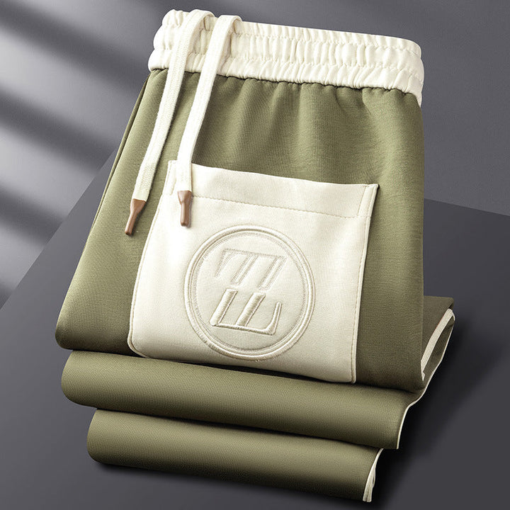 The Tracksuit – The Perfect Blend of Style and Ease