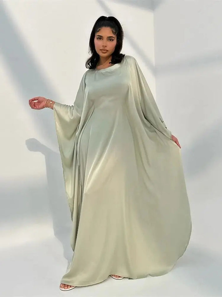 Elegant Maxi Dress with Spaghetti Straps and High Slit