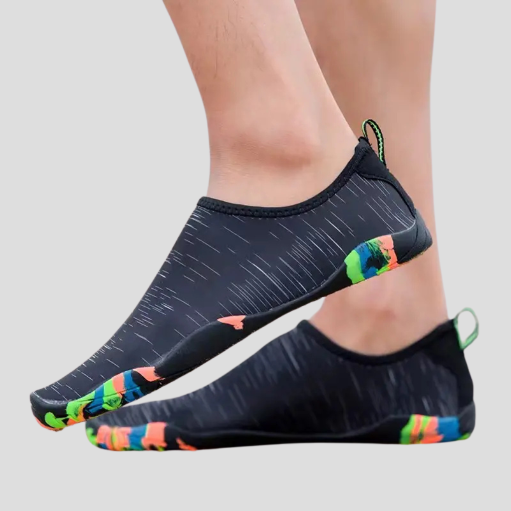 Men’s Water Shoes – Slip-Resistant Design for Beach & Pool Use