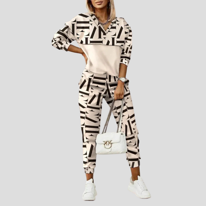 Women’s Tracksuit Set