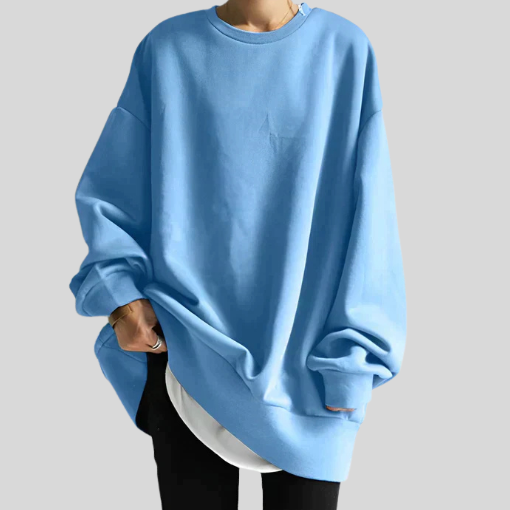 Women’s Oversized Sweater– Relaxed Style with Bold Fit