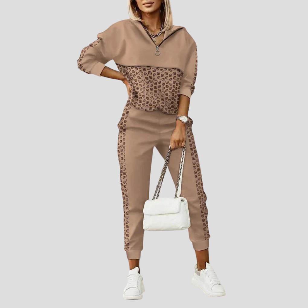 Women’s Tracksuit Set