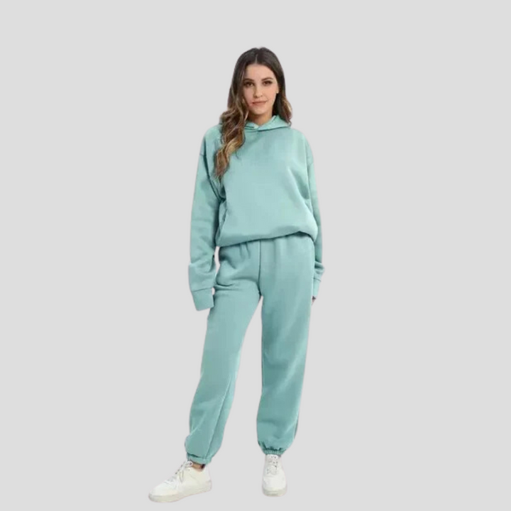 Women’s Hoodie & Jogger Set – Relaxed Winter Lounge Wear