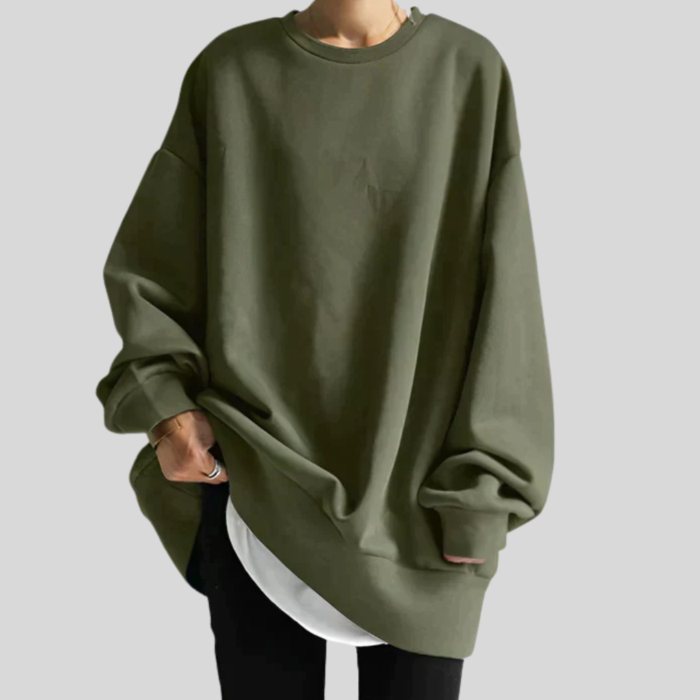Women’s Oversized Sweater– Relaxed Style with Bold Fit