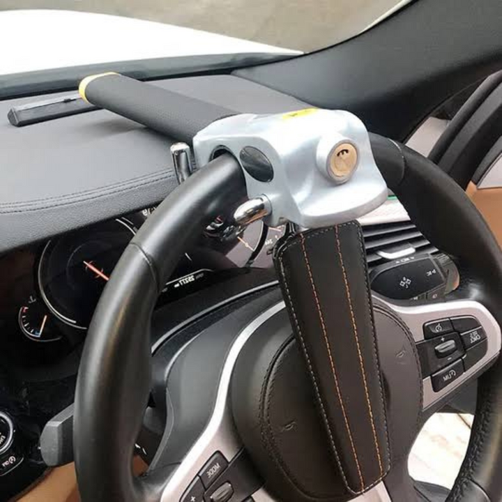 Universal Steering Wheel Lock – Adjustable Anti-Theft Barrier