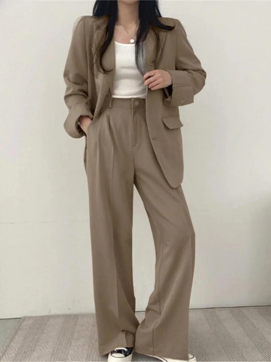 Luna Women's Trouser Suit – Elegance, Comfort, and Versatility