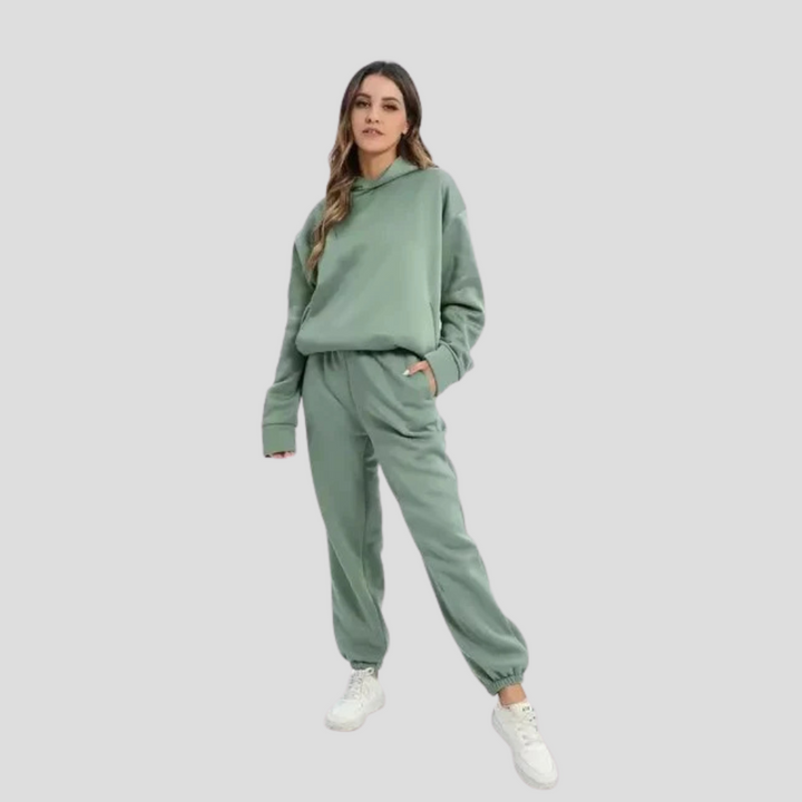 Women’s Hoodie & Jogger Set – Relaxed Winter Lounge Wear
