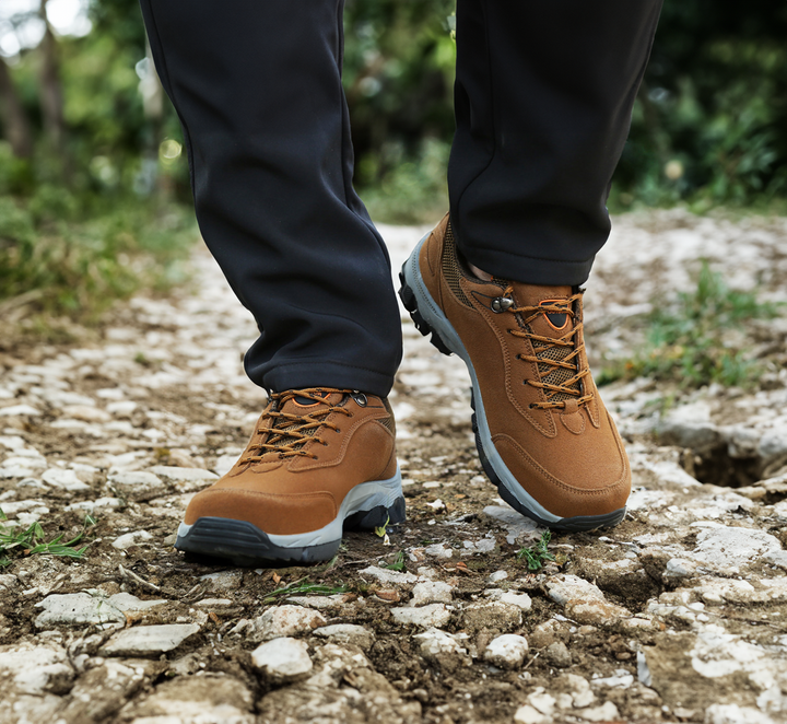 Orthopedic walking shoes for men