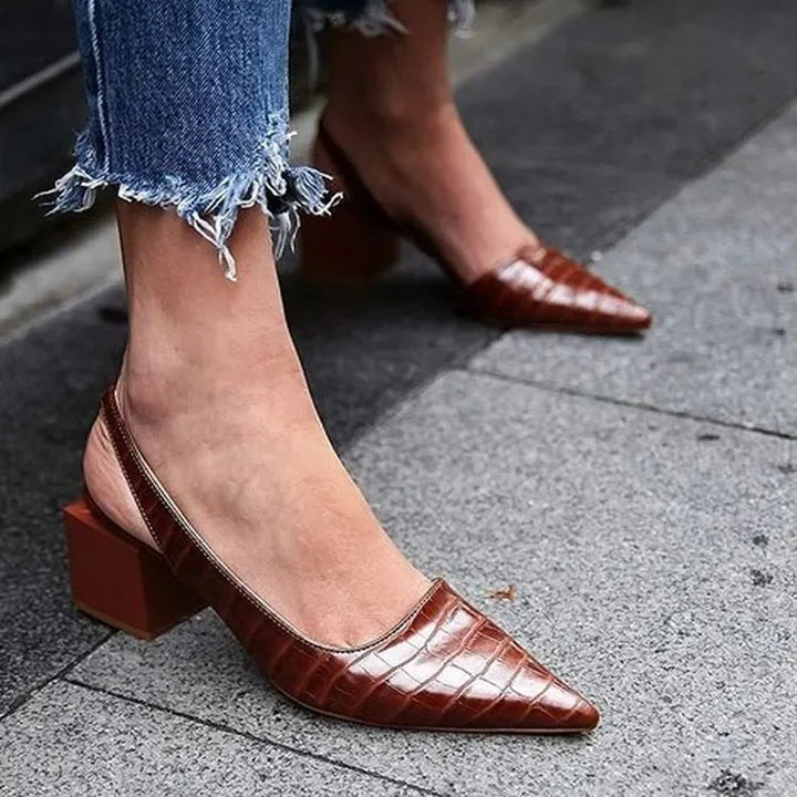 Comfortable and Stylish Pumps – Classic Elegance with All-Day Comfort