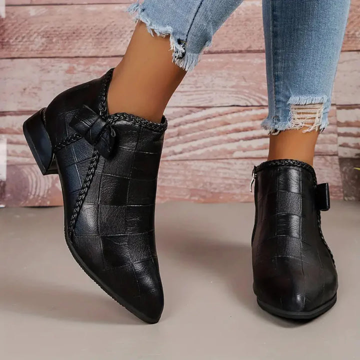 Women’s Low-Heel Ankle Boots – Subtle Height with Everyday Style