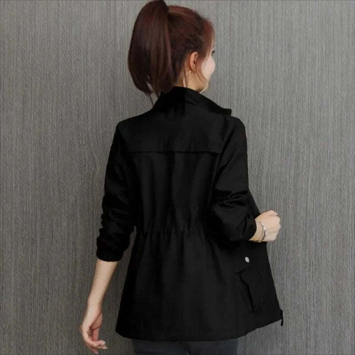 Trench Coat with Front Pockets – Fashion and Function Combined