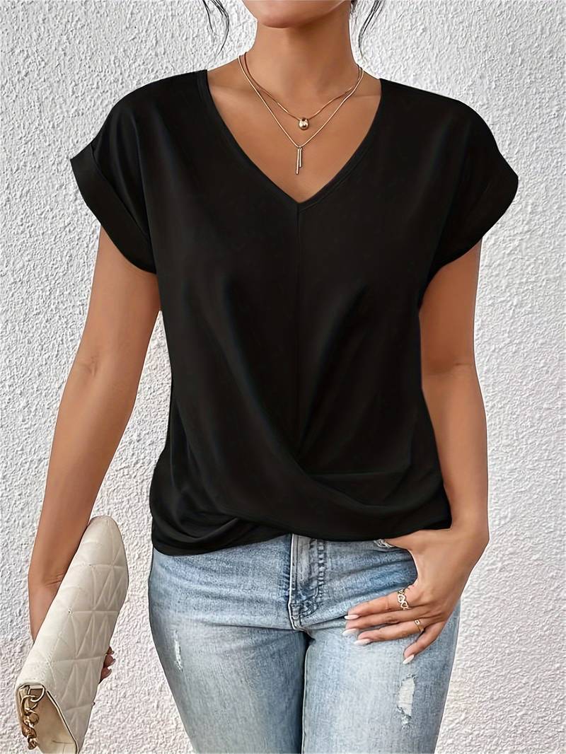 The T-Shirt – The Perfect Blend of Comfort and Style