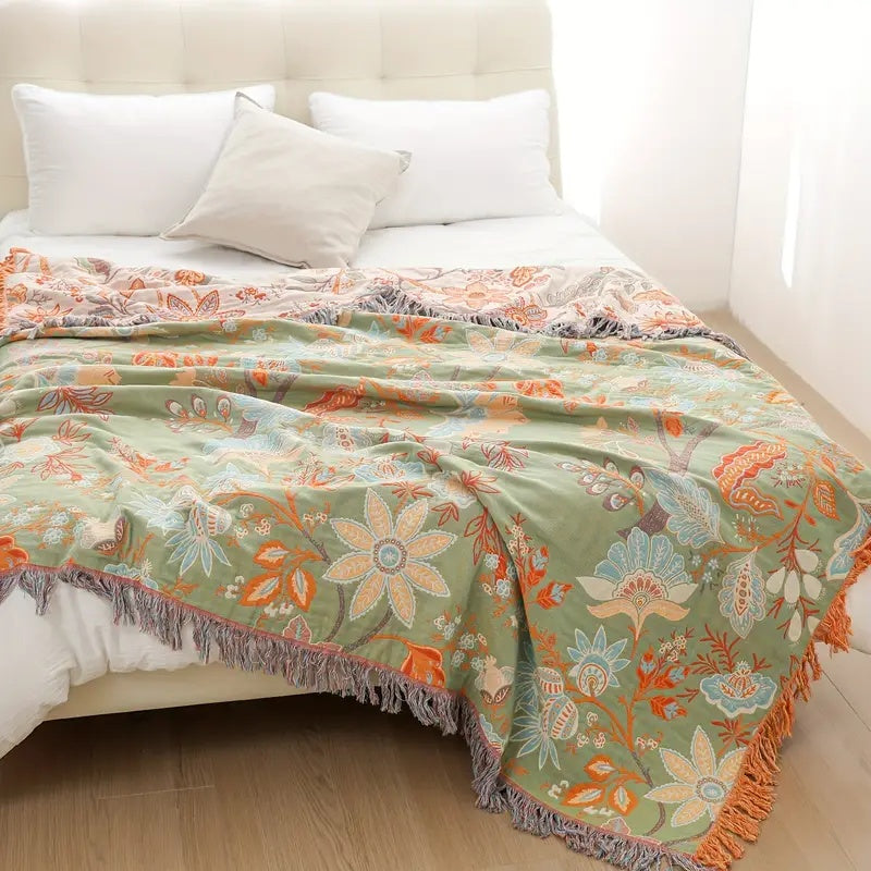 Bohemian Floral Blanket – Vibrant & Versatile