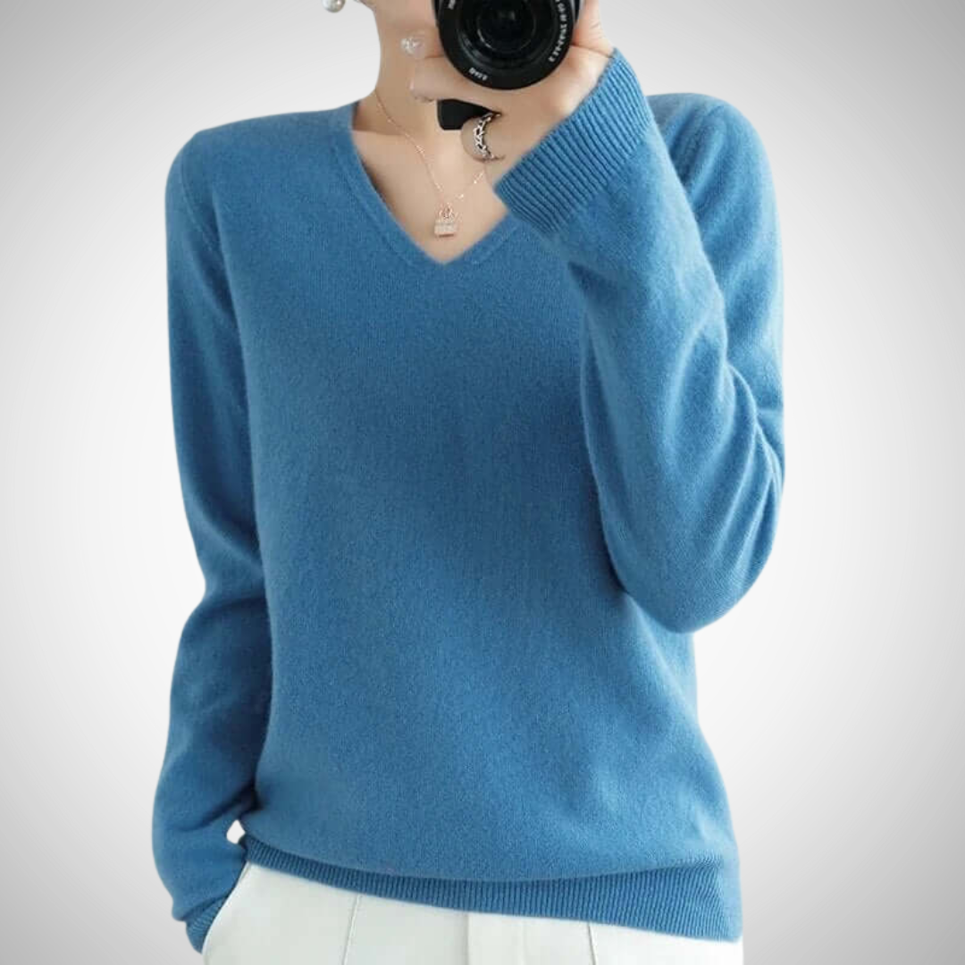 Lurette | Women’s Relaxed Fit V-Neck Sweater | Chic