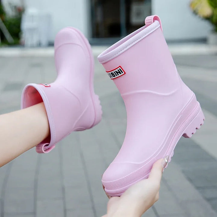 Women’s Rain Boots – Practical Style for Wet Weather