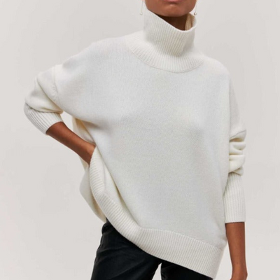 Vioner | Women’s Sleek Fit Contoured Turtleneck Sweater | Casual