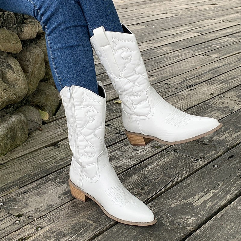 Elegant Cowboy Boots for Women